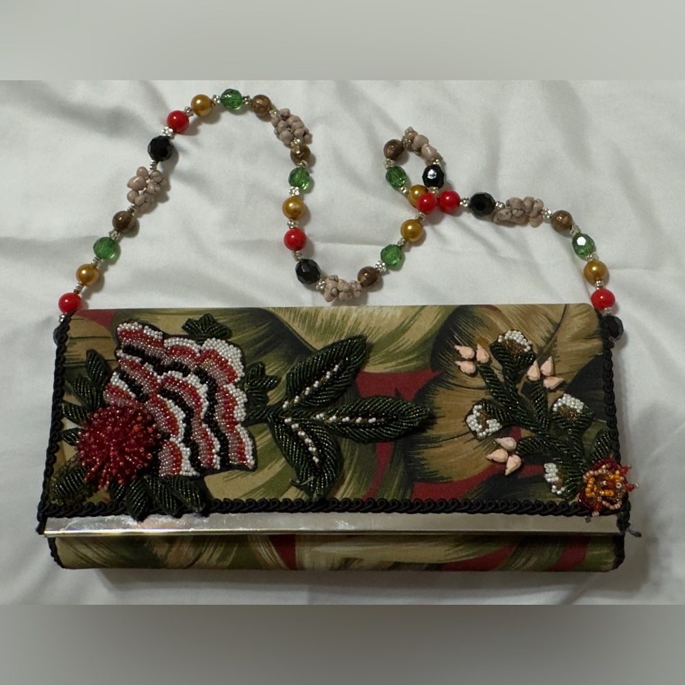 Embroidered Floral Beaded Clutch